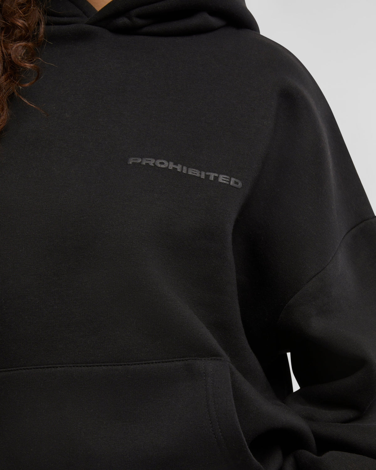 10119 Hoodie | Black