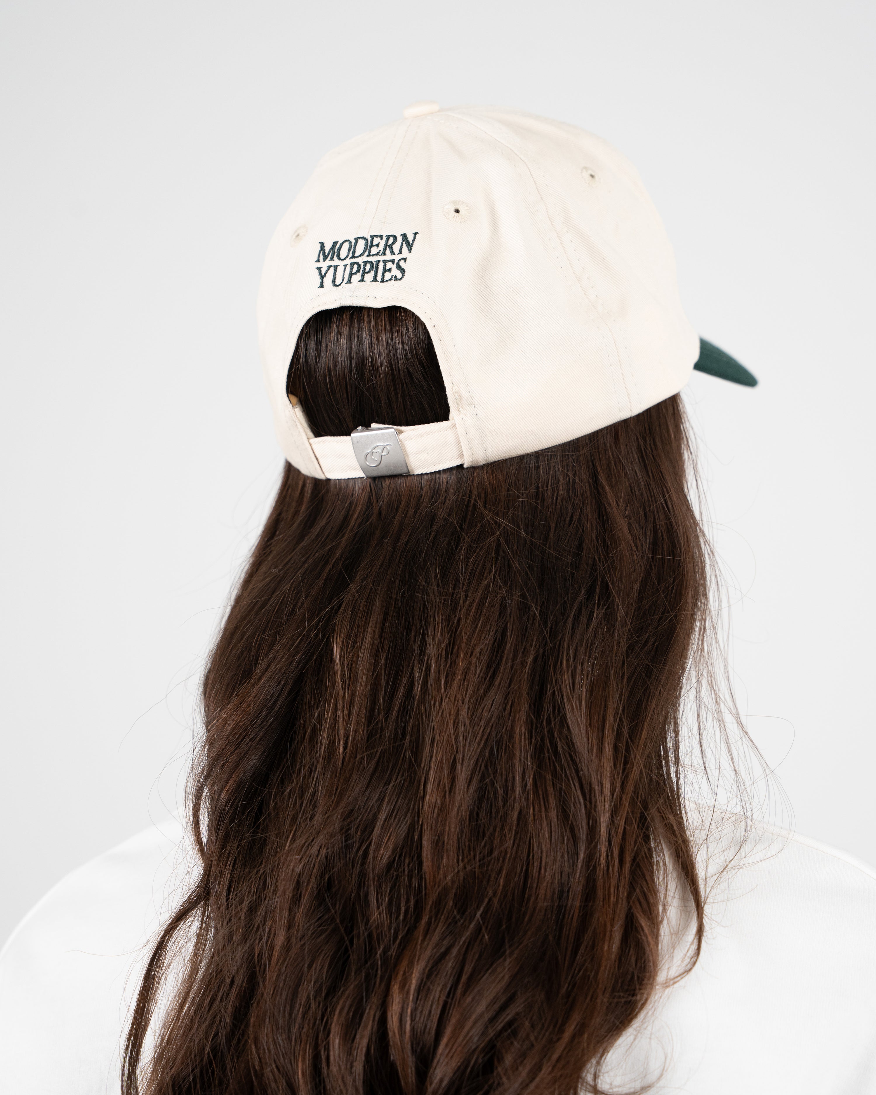 PB Leaf Cap Off-White