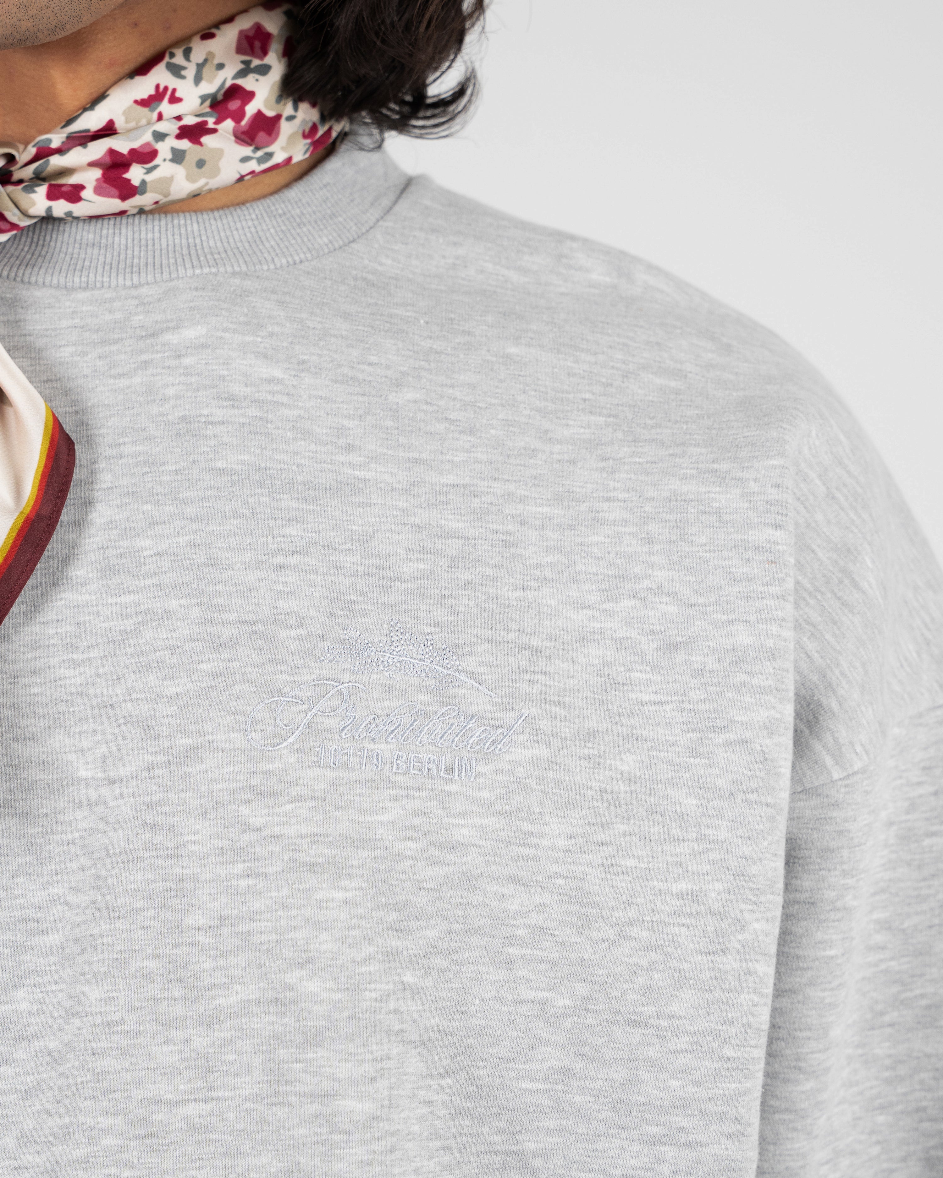 PB Leaf Crew Neck Grey Melange