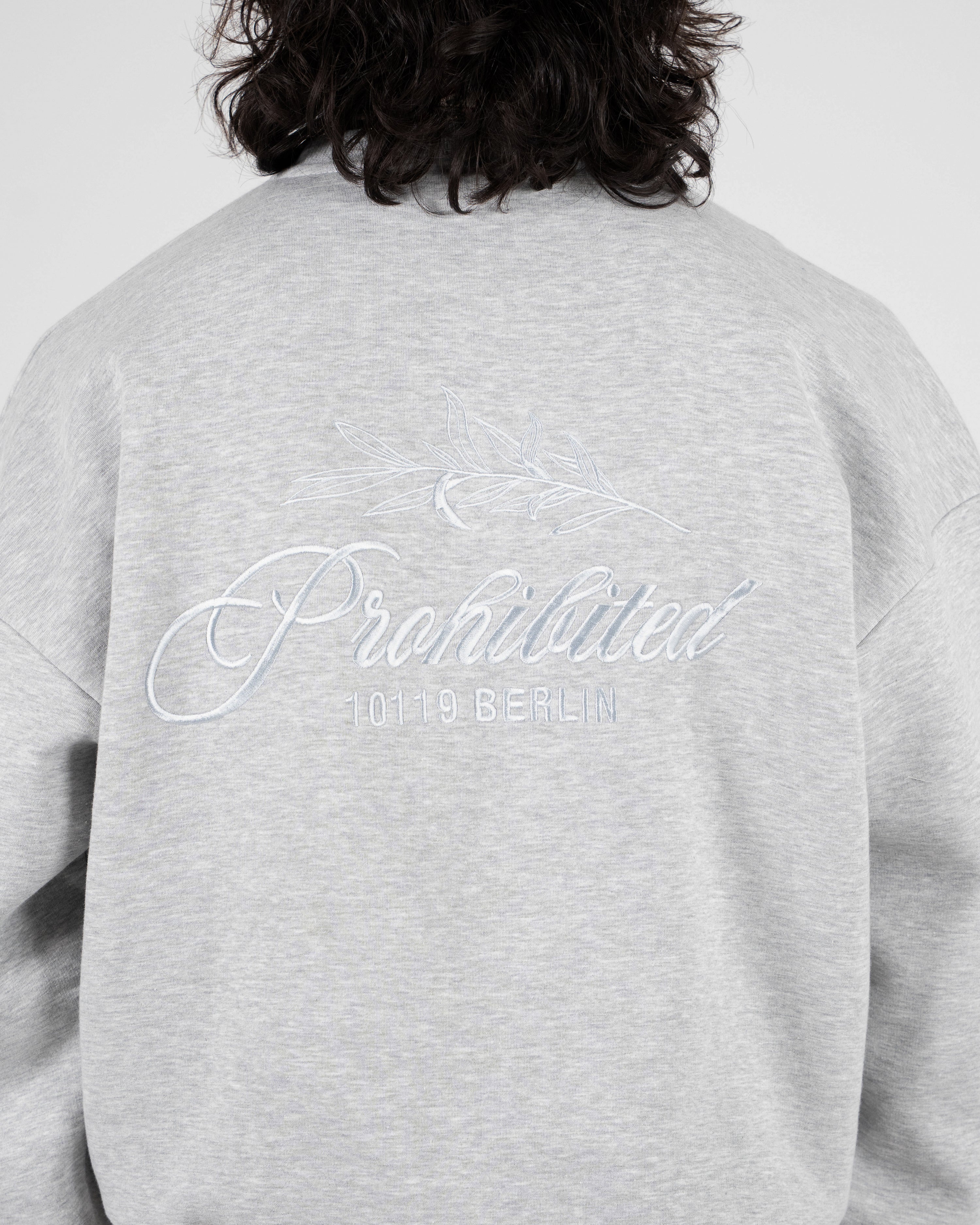 PB Leaf Crew Neck Grey Melange