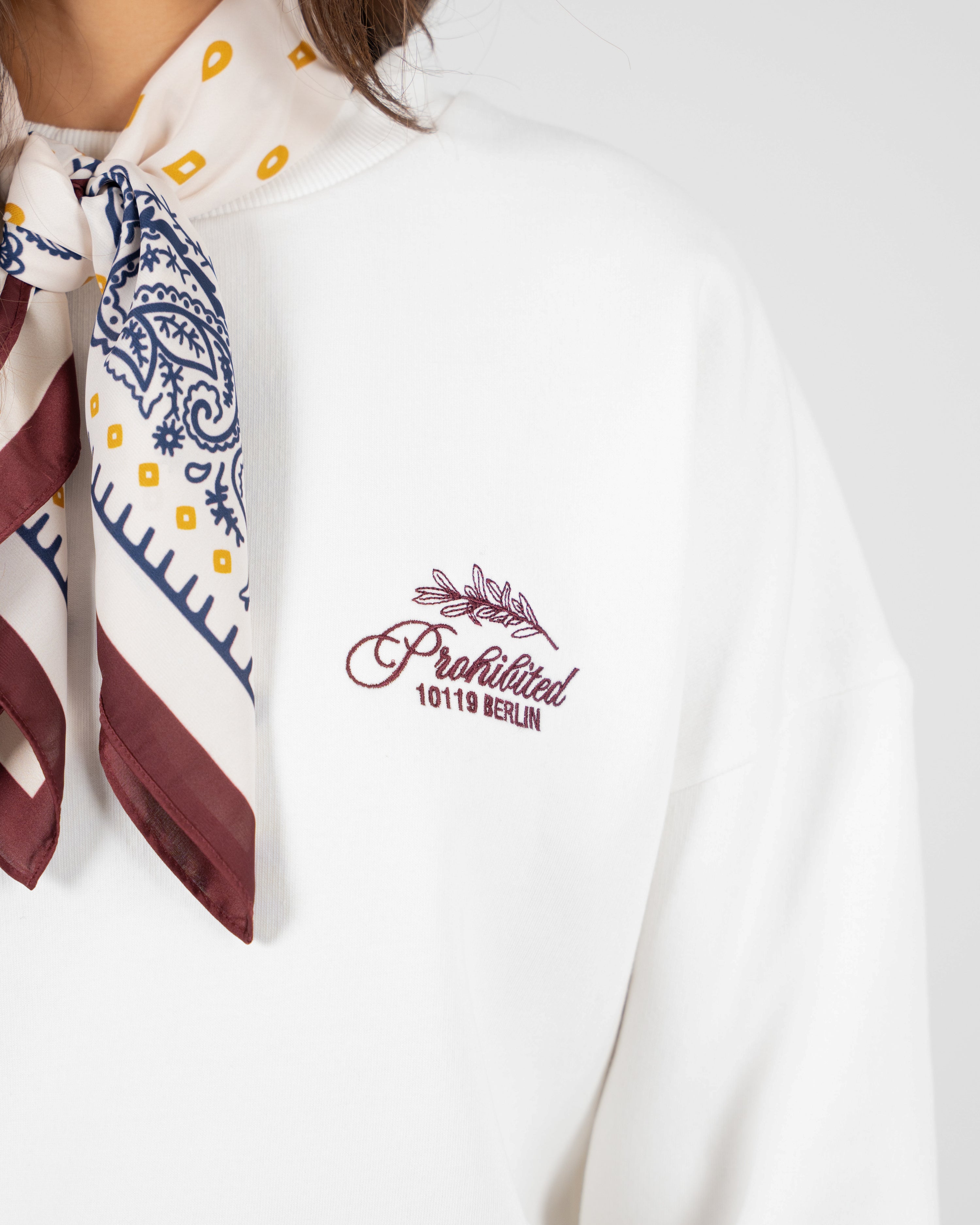 PB Leaf Crew Neck Off-White