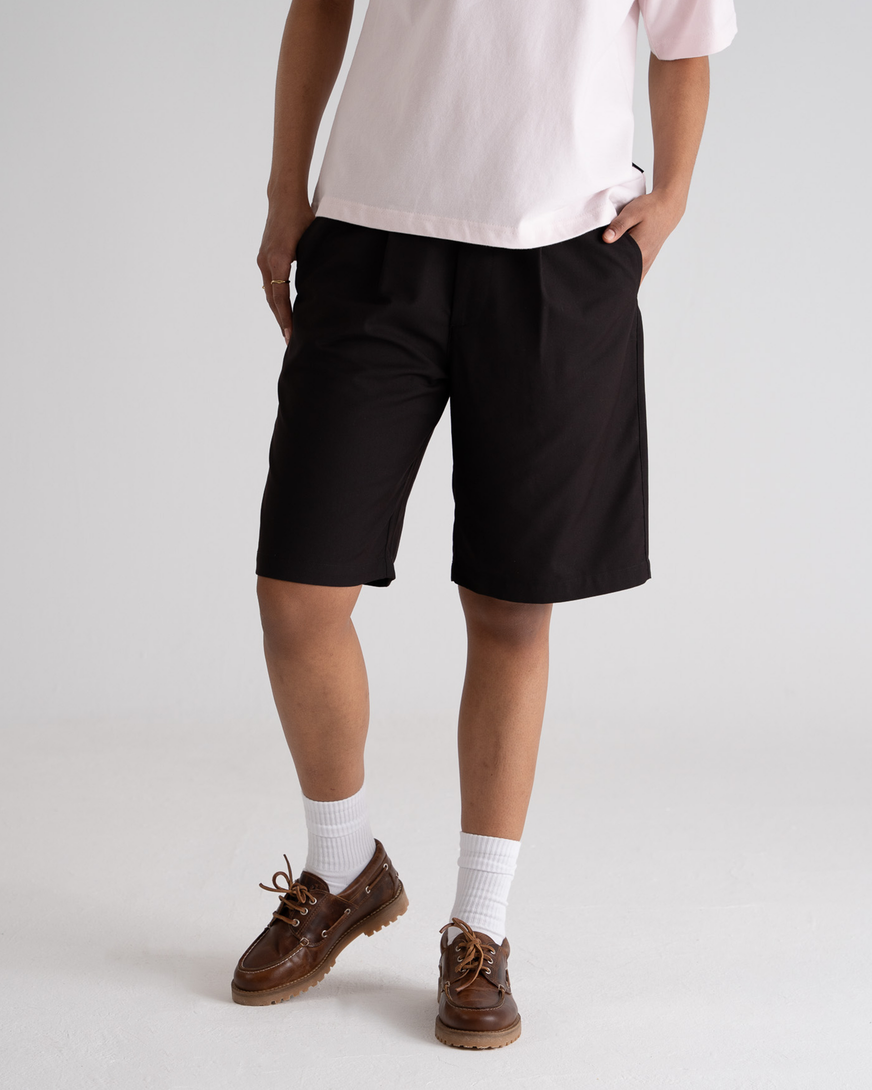 Pleated Shorts Brown