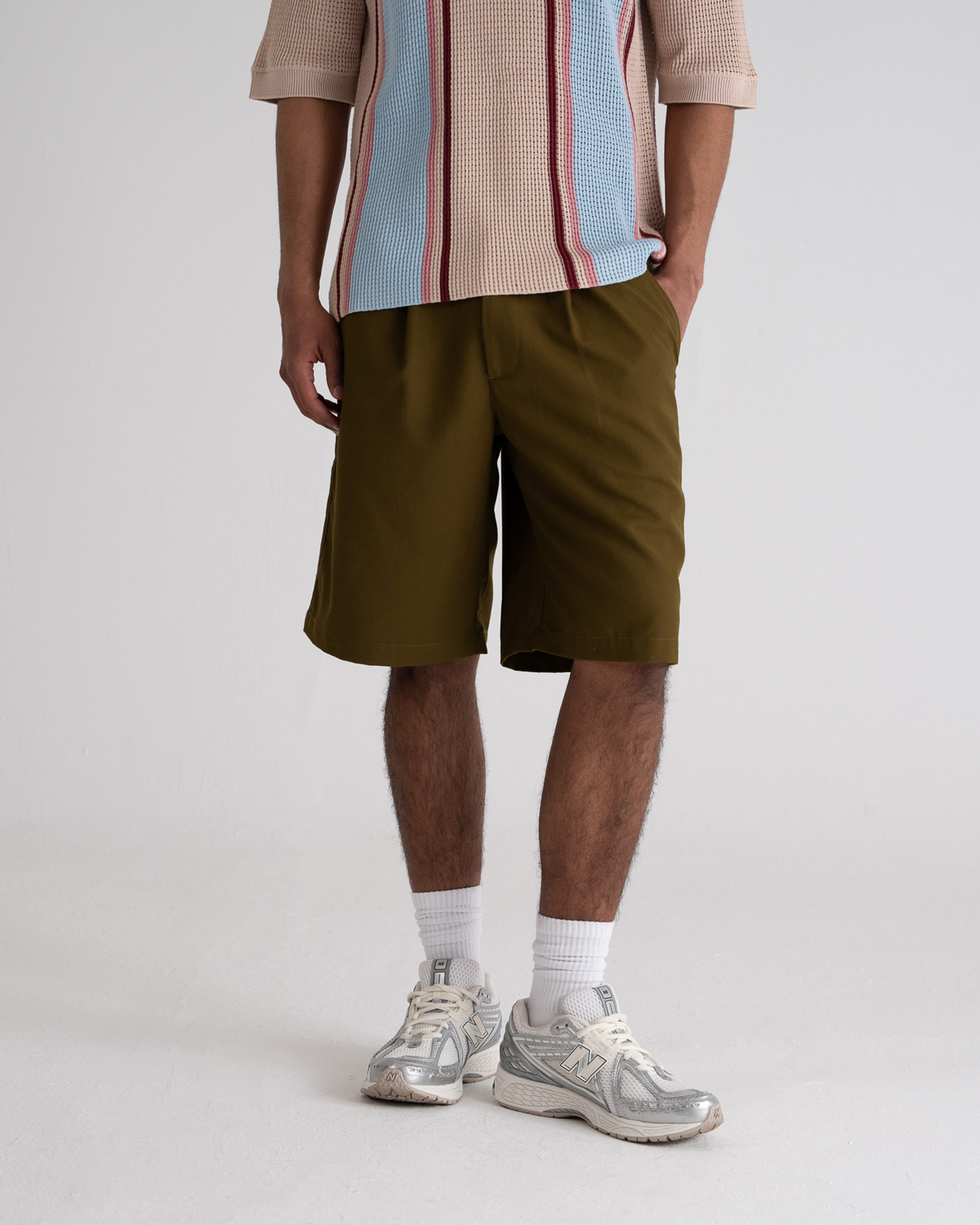Pleated Shorts Green