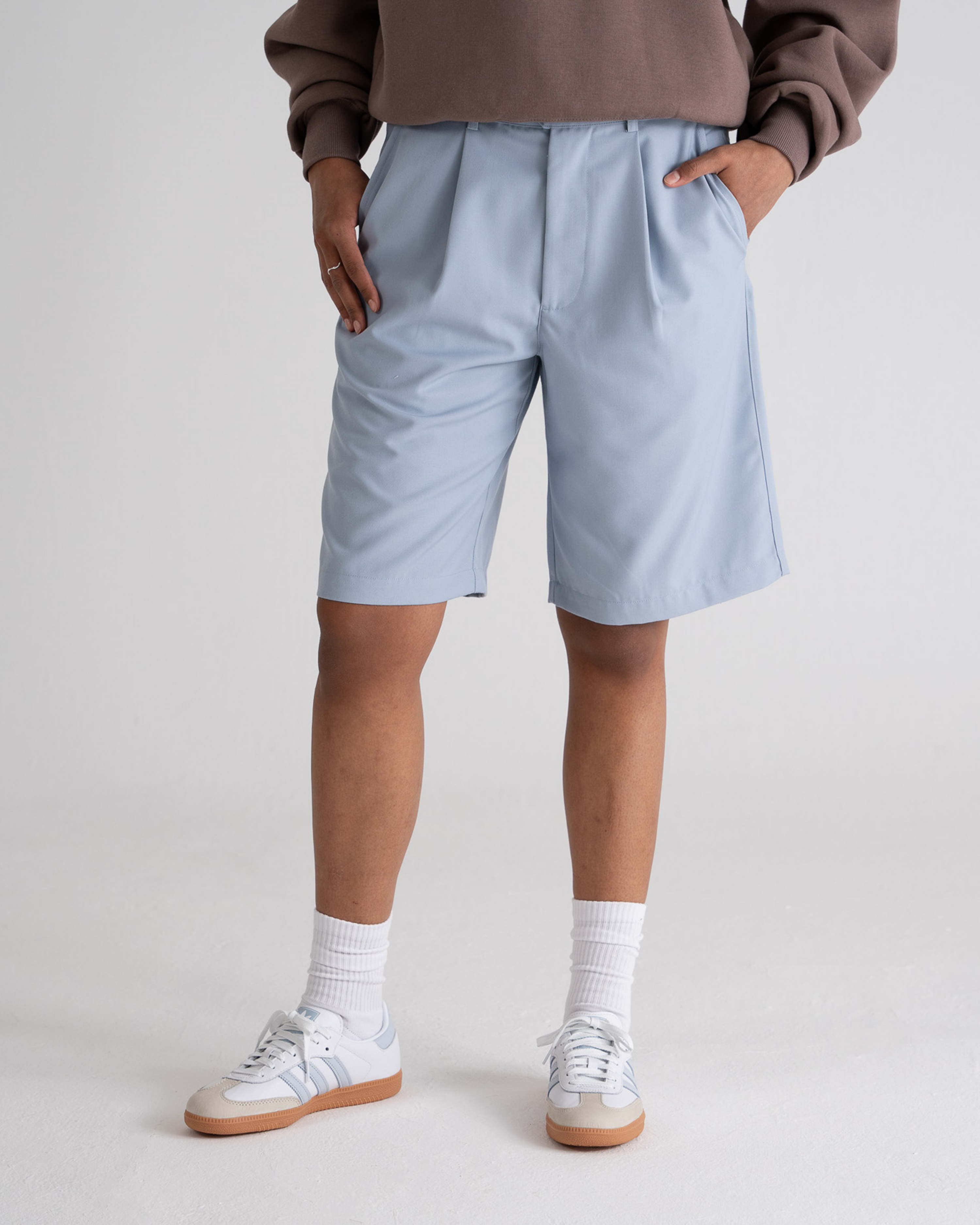 Pleated Shorts Light Blue