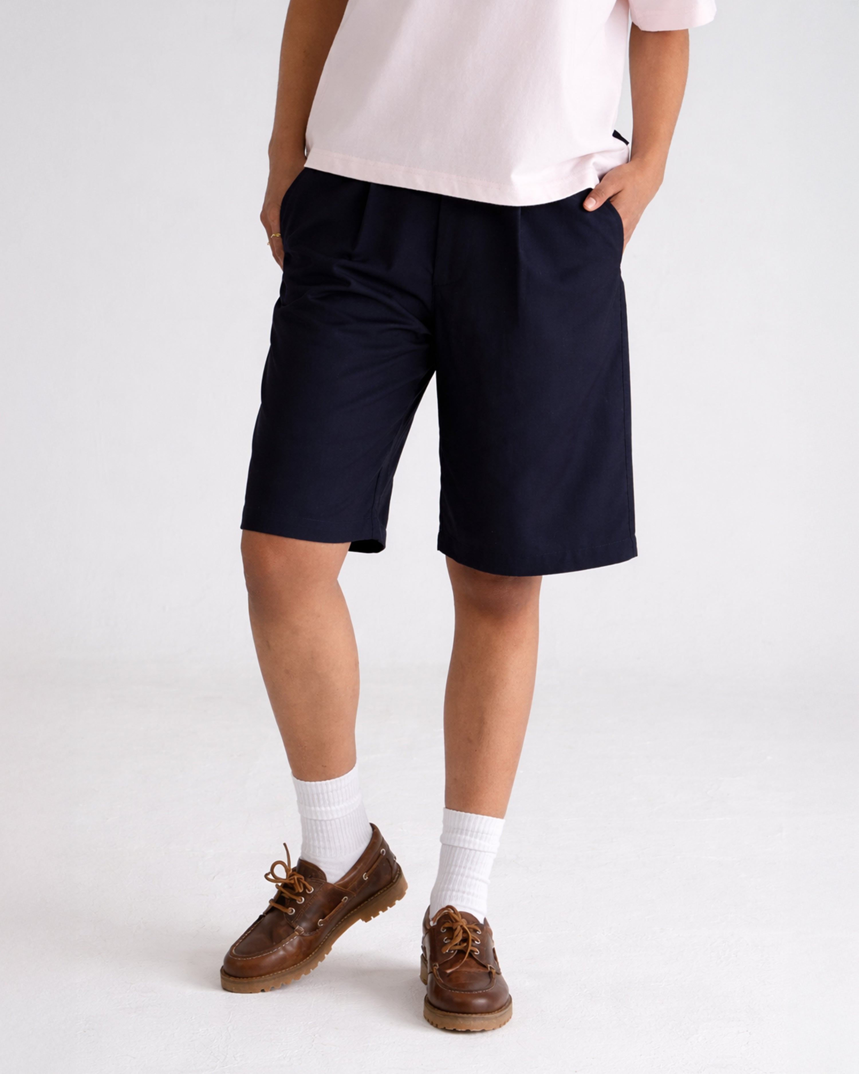 Pleated Shorts Navy
