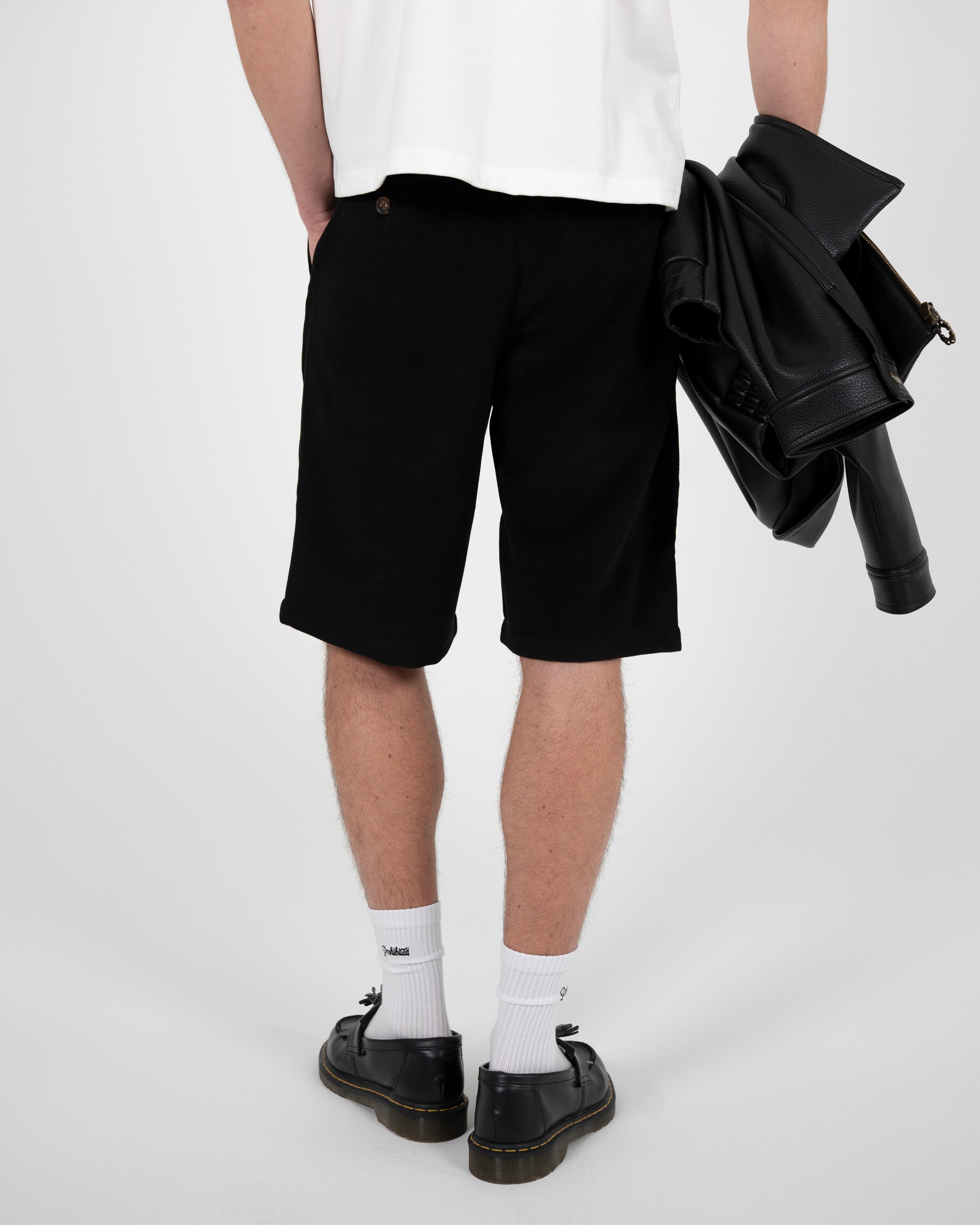 Podium Pleated Shorts Black