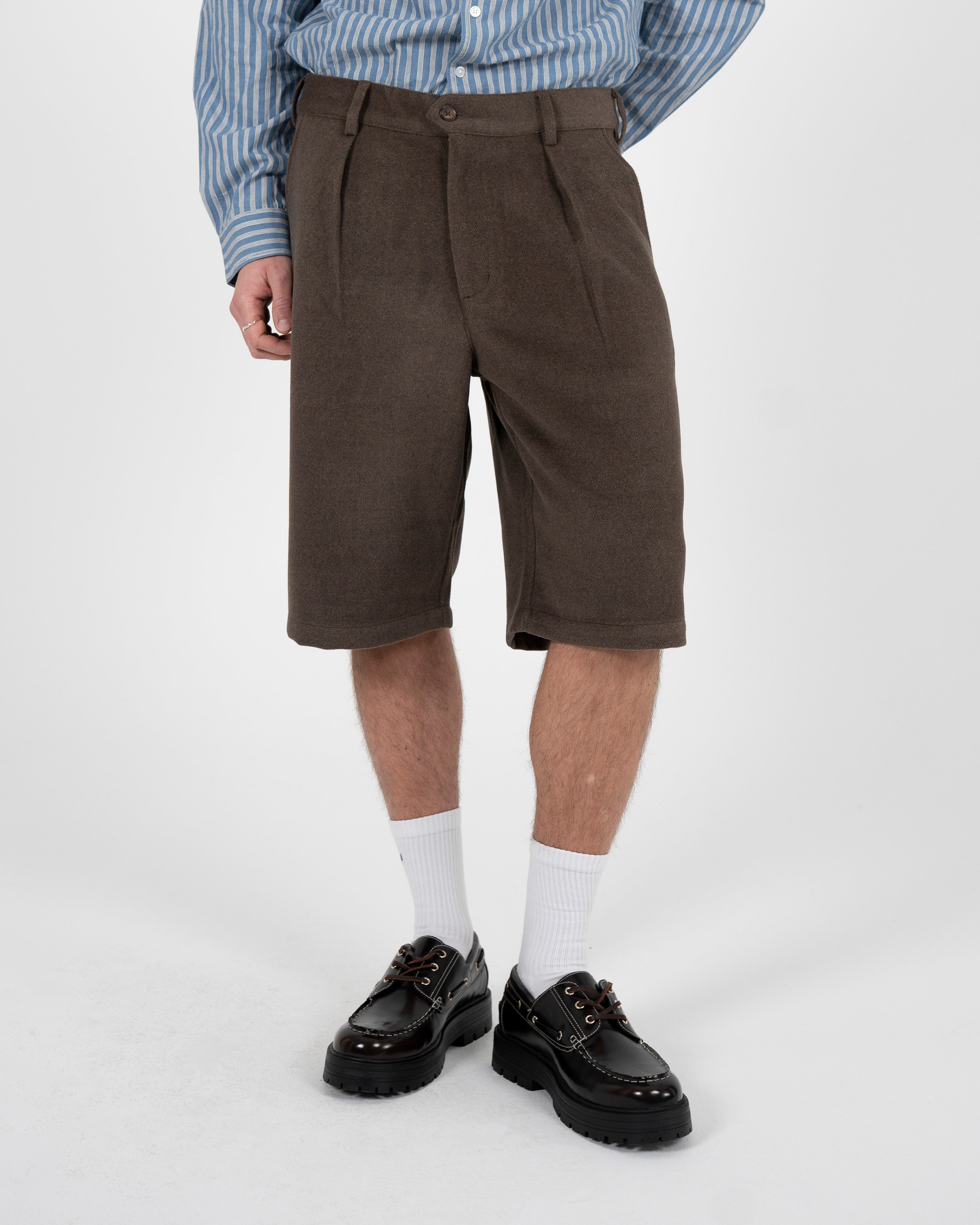 Podium Pleated Shorts Brown