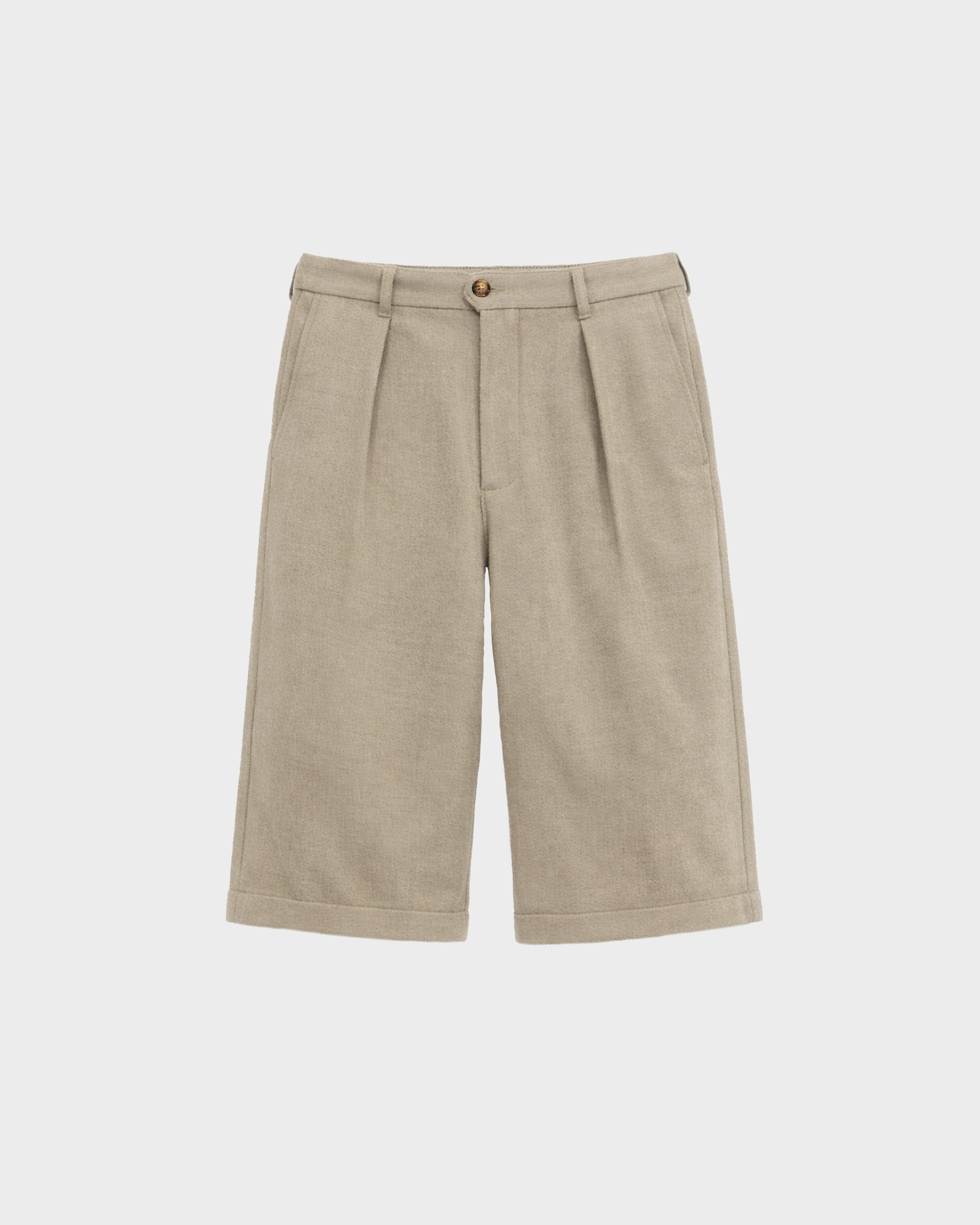 Podium Pleated Shorts Cream