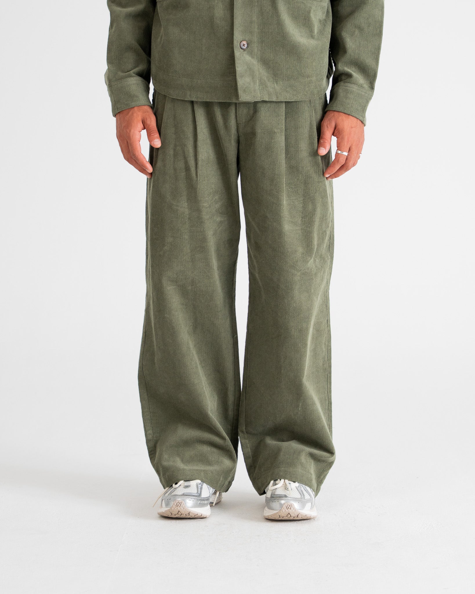 Ranger Corduroy Pants Green