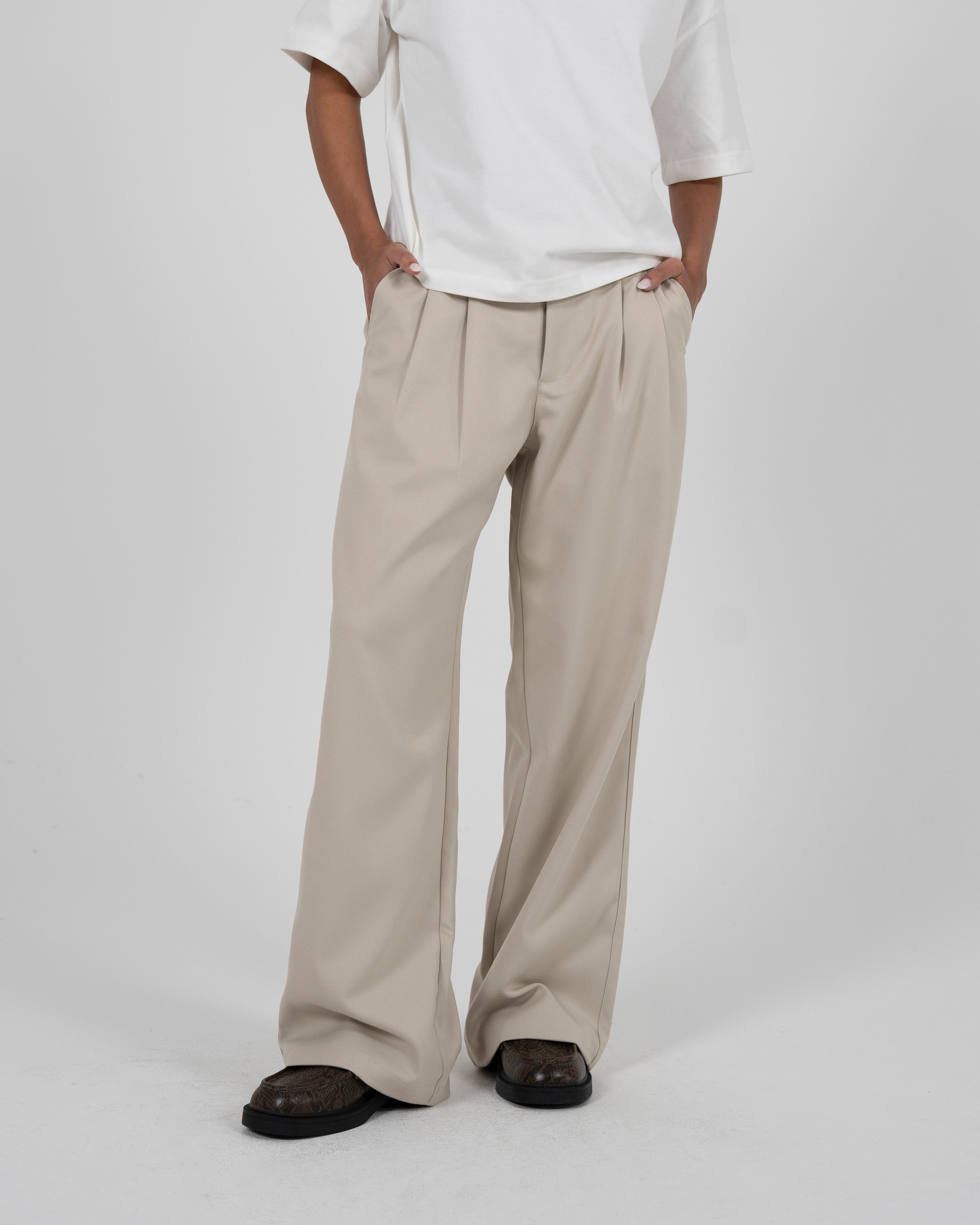 Redline Double Pleated Pants Cream