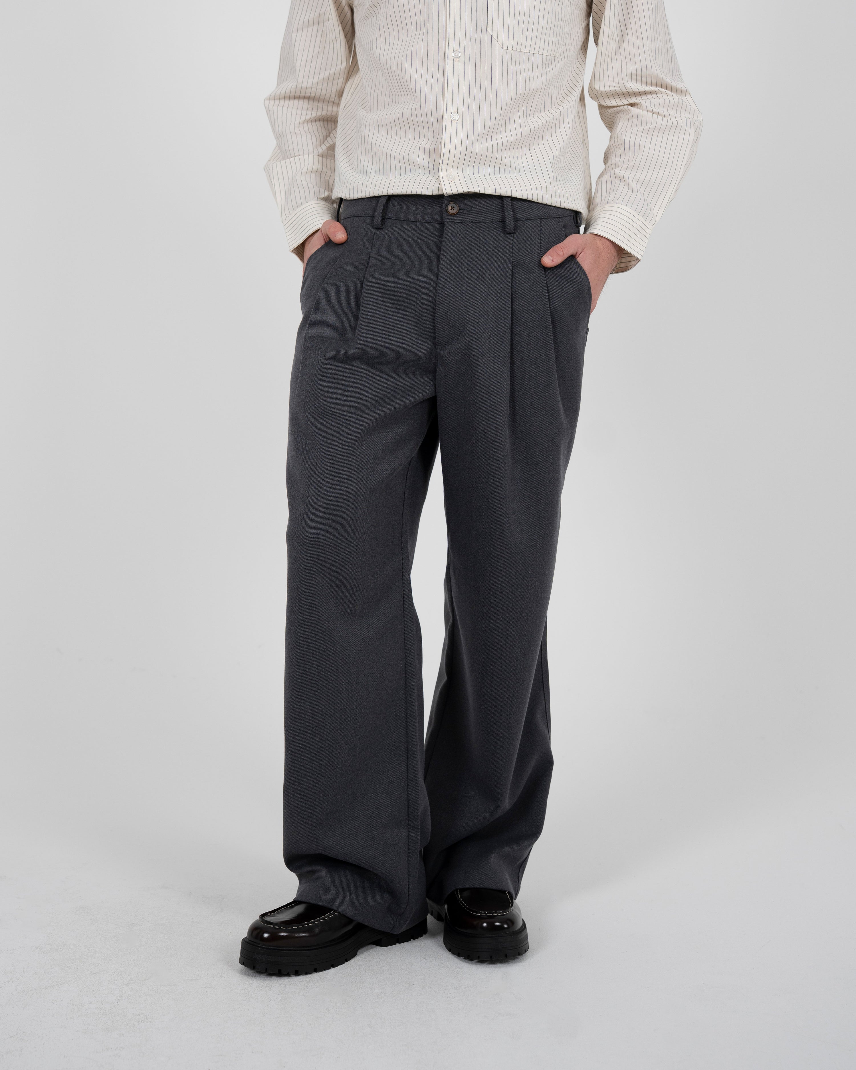 Redline Double Pleated Pants Grey