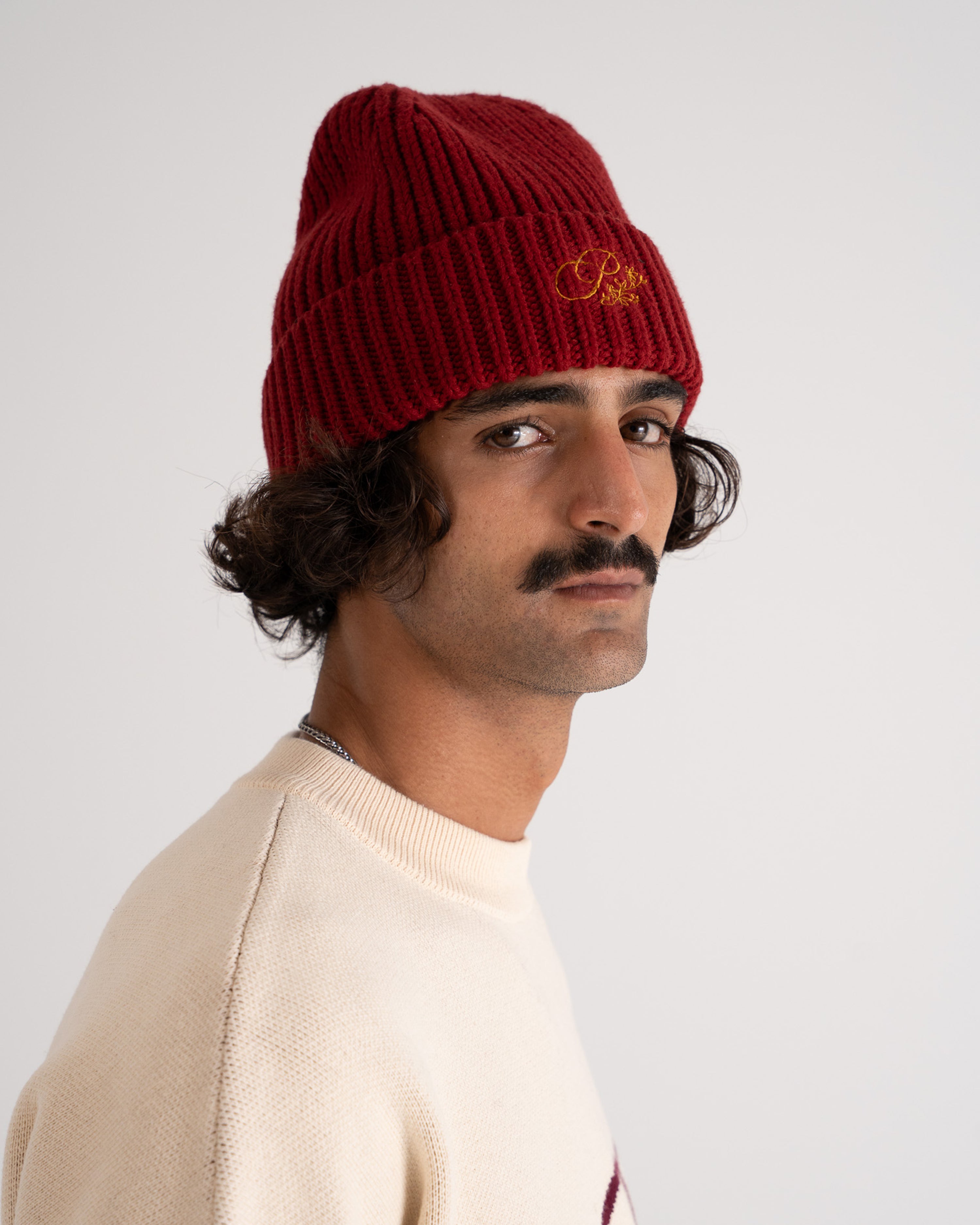 Scout Beanie Red