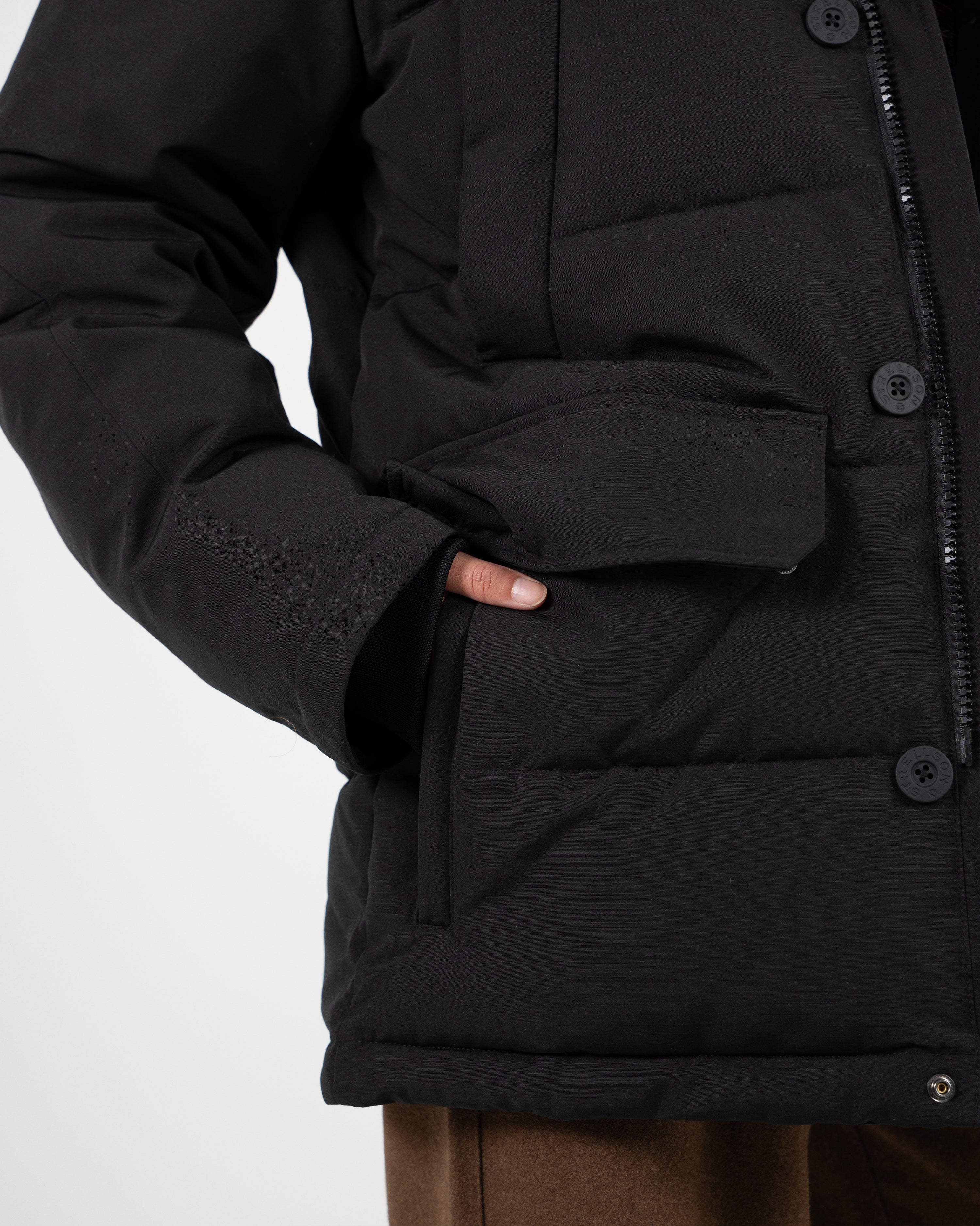 The Swiss Yuppie Winter Jacket Black