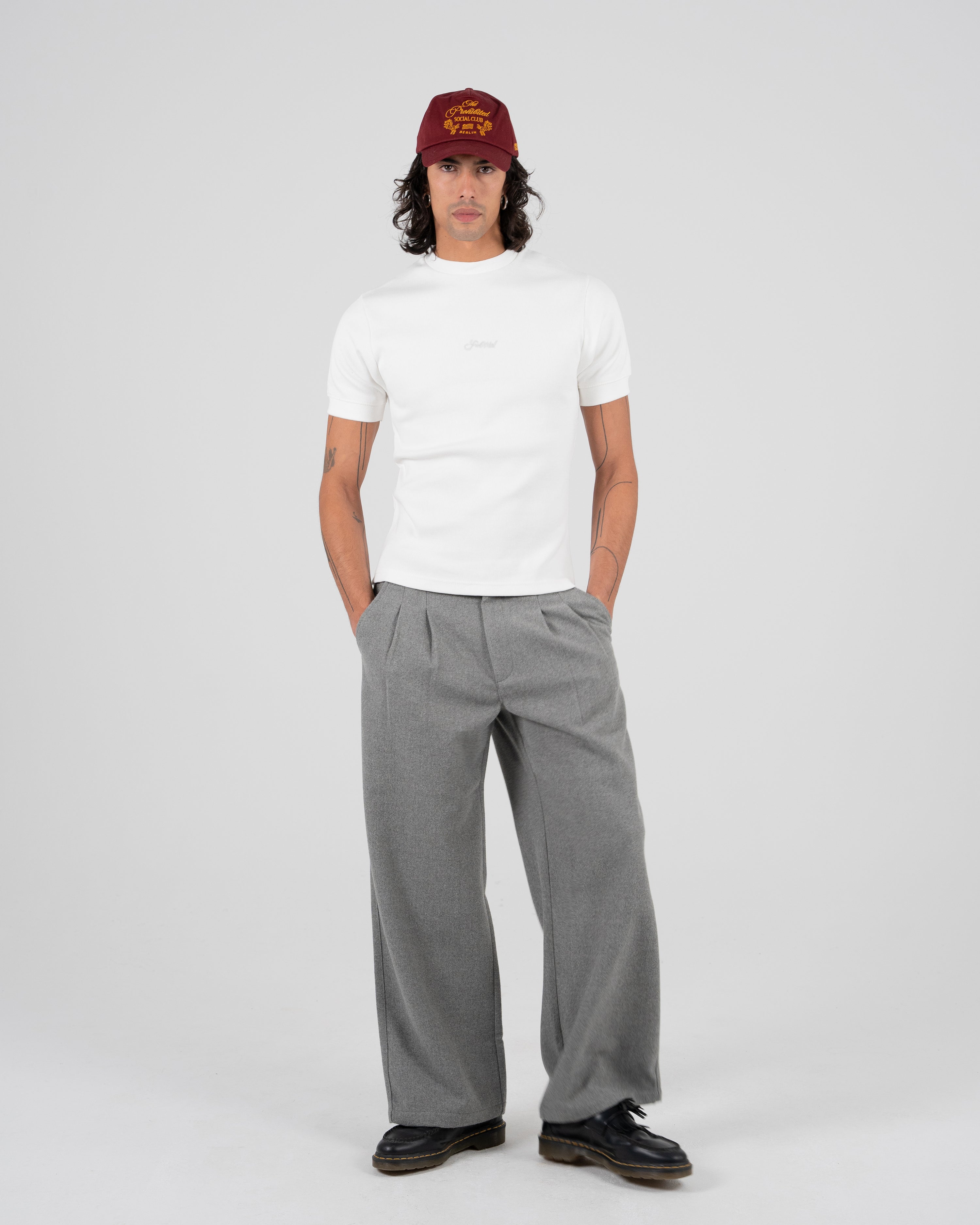 The Slim Tee Off-White