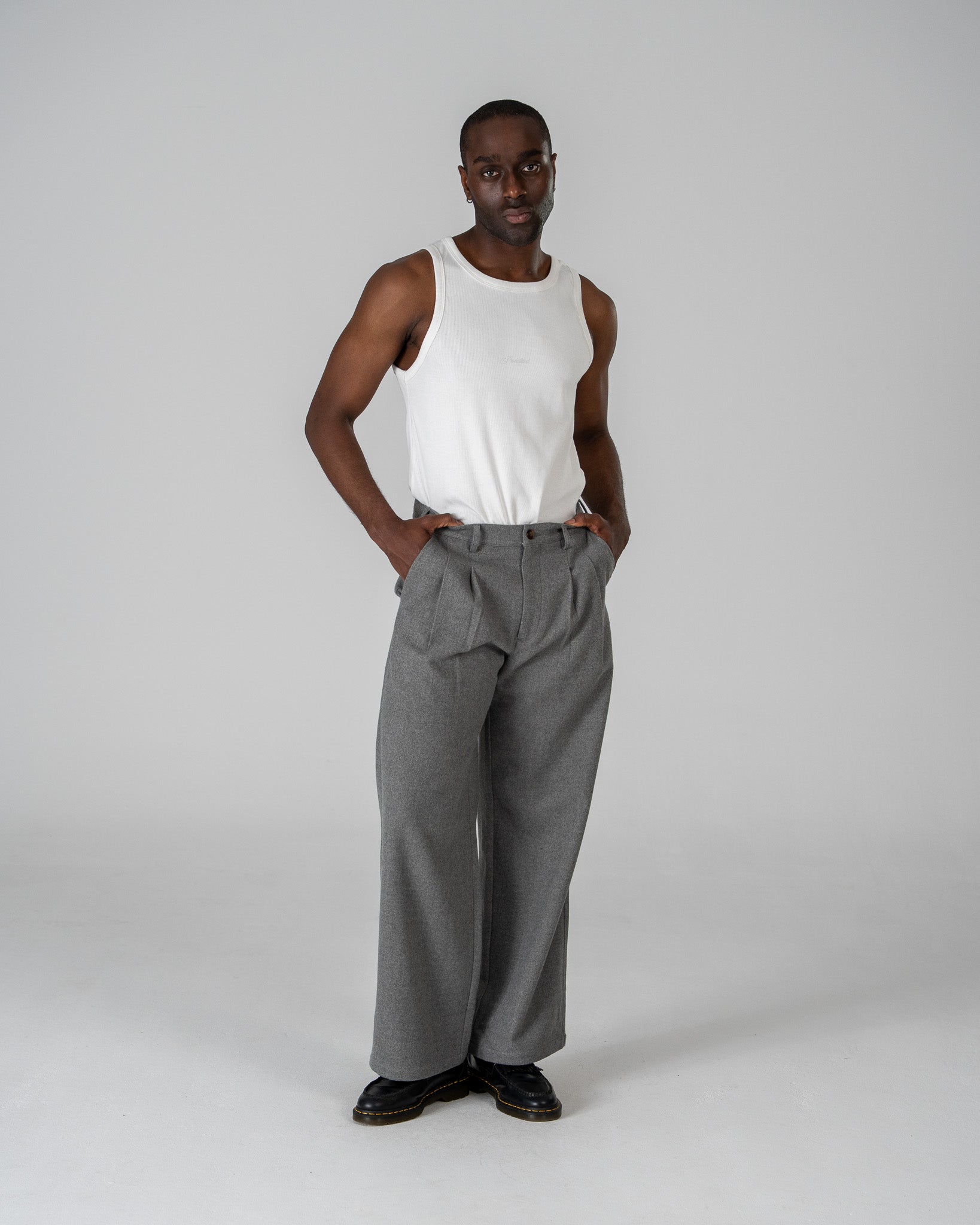 The Embroidery Tank Top Off-White