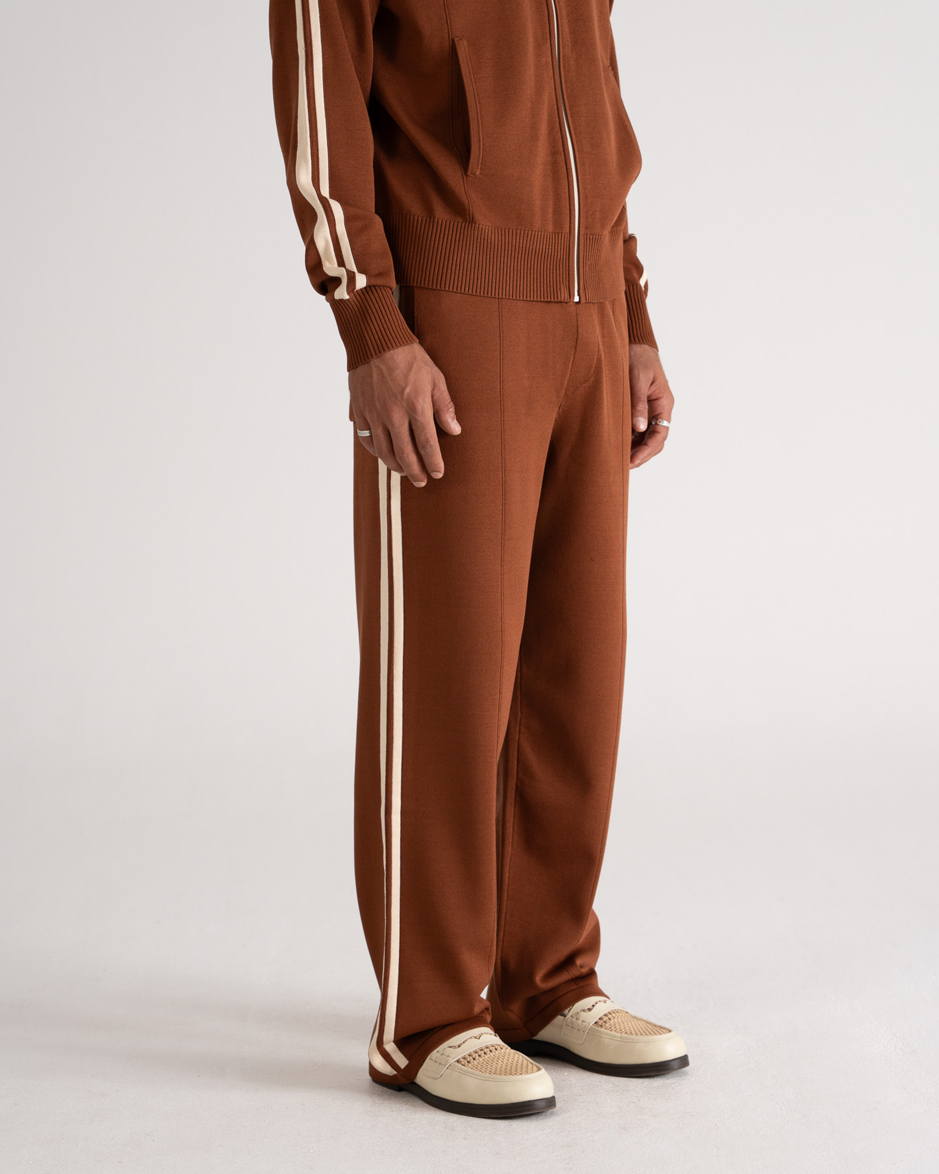 Trail Knitted Trackpants Brown