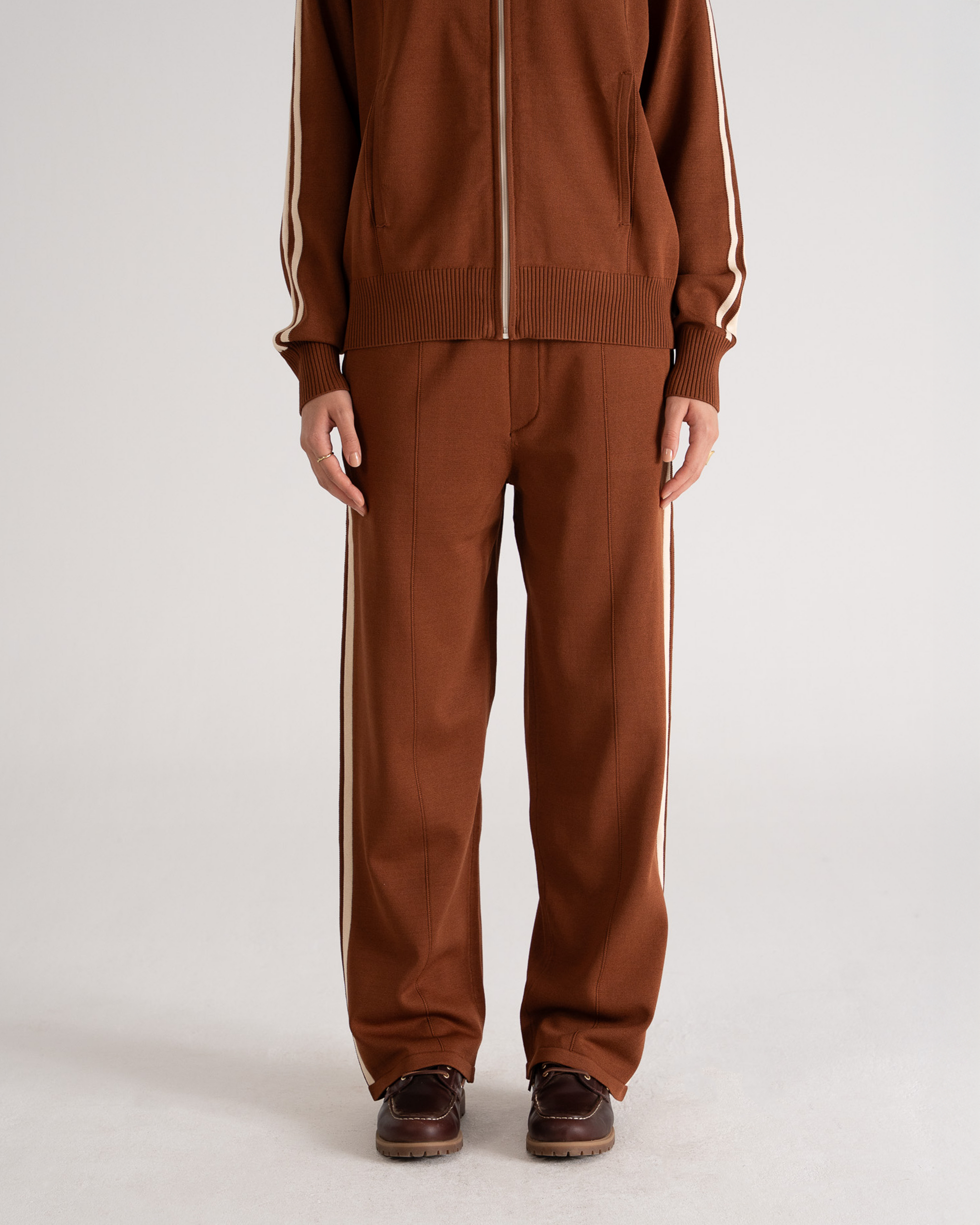 Trail Knitted Trackpants Brown